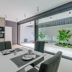 Luxury Complex * 苏提万