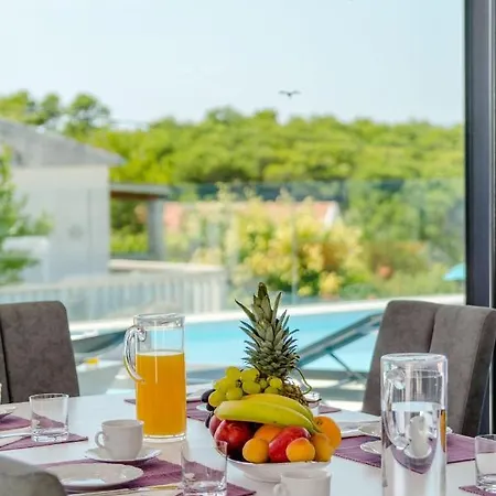 Luxury Complex Villa