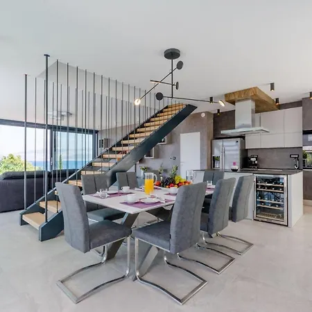 Villa Luxury Complex *