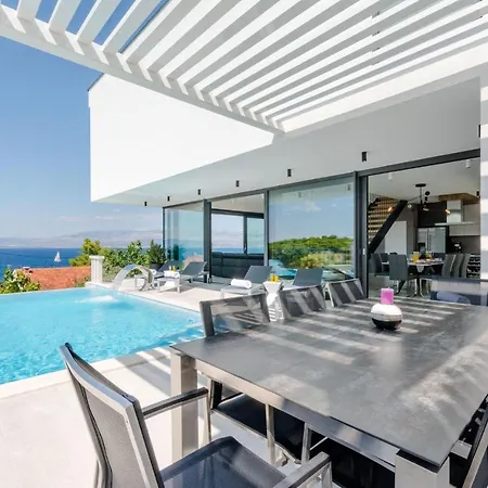 Villa Luxury Complex *