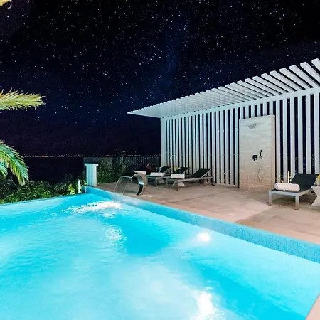 Luxury Complex فيلة *