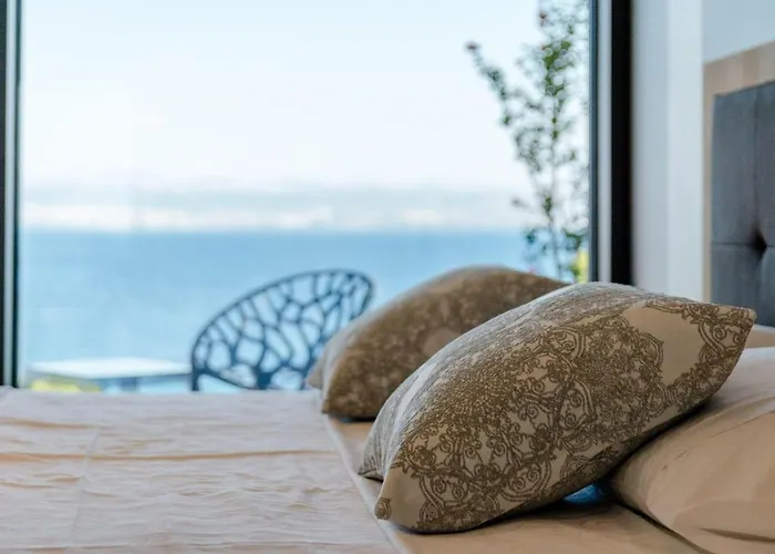 Luxury Complex Villa *