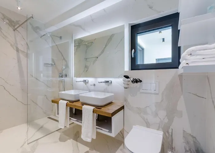 Villa Luxury Complex *