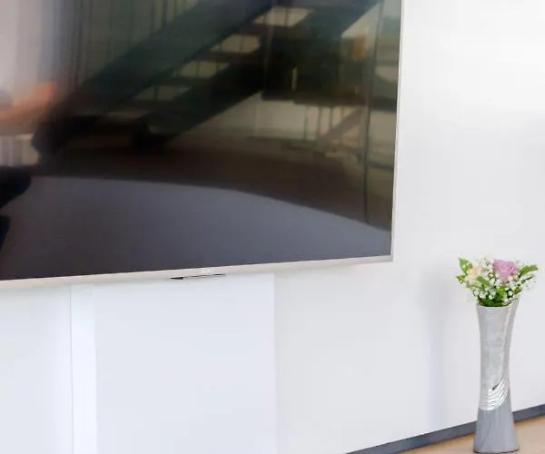 Villa Luxury Complex Sutivan