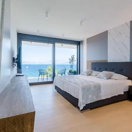 Luxury Complex * Sutivan